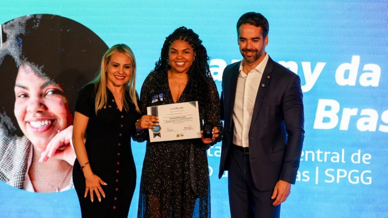 Prêmio de Reconhecimento Funcional homenageia servidores do Estado